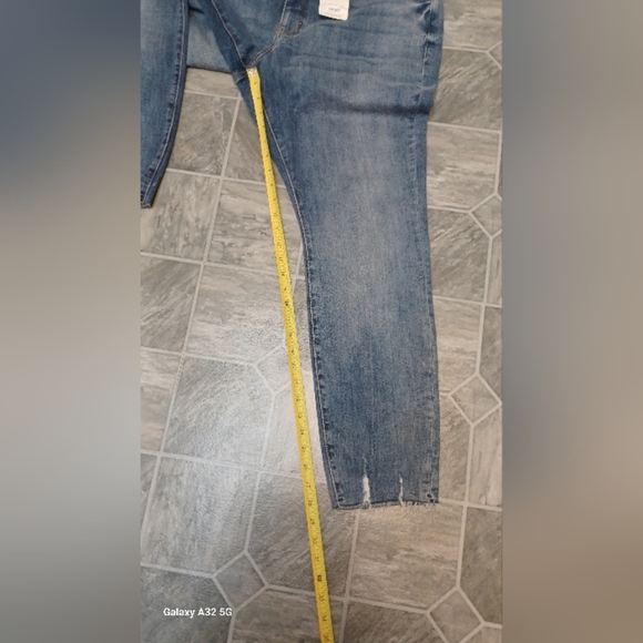 a.n.a Women's Blue Jeans Size 16W - Picture 7 of 10